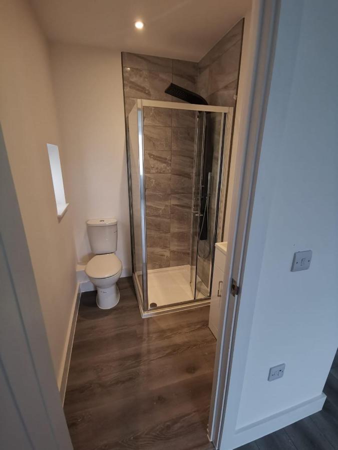 Seafront Suites - Close To Beach, Train Station & Southend Airport เซาเทนด์ ออน ซี ภายนอก รูปภาพ